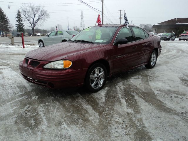 Pontiac Grand Am 2002 photo 2