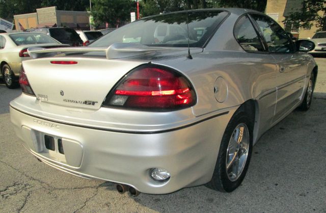 Pontiac Grand Am 2002 photo 2