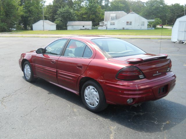 Pontiac Grand Am 2002 photo 2