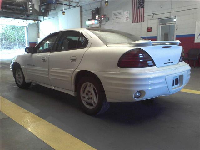 Pontiac Grand Am 2002 photo 3