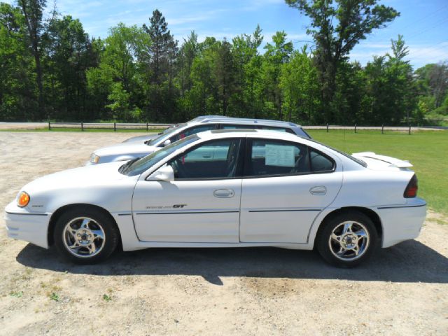 Pontiac Grand Am 2002 photo 2