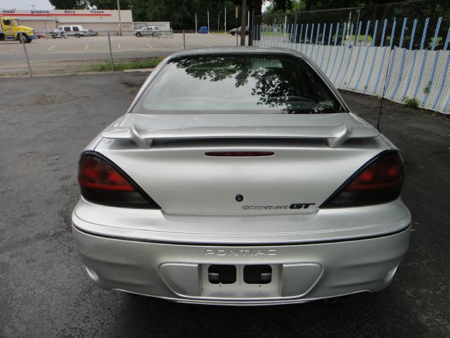 Pontiac Grand Am 2002 photo 1