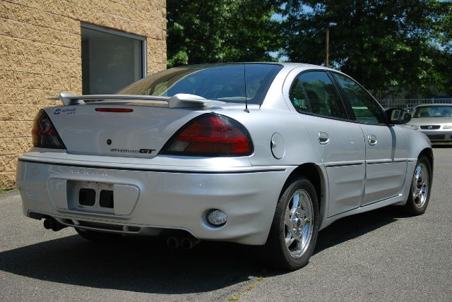 Pontiac Grand Am 2002 photo 2