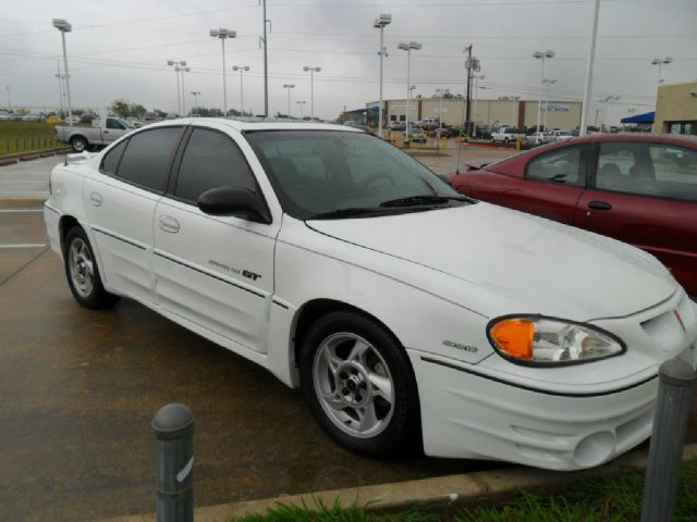 Pontiac Grand Am 2002 photo 2