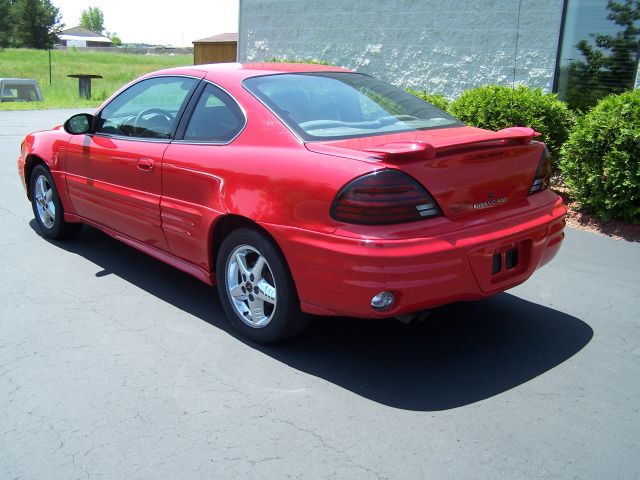 Pontiac Grand Am 2002 photo 1