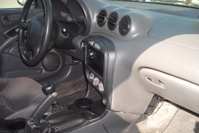 Pontiac Grand Am 2002 photo 12