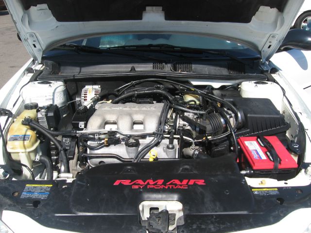 Pontiac Grand Am 2002 photo 6