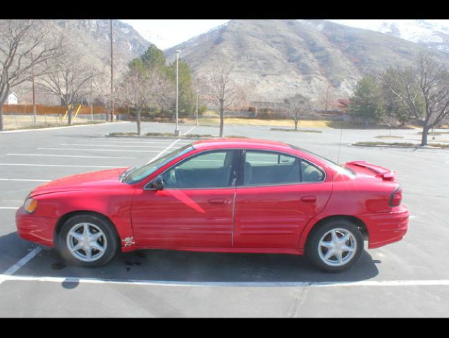 Pontiac Grand Am 2002 photo 2