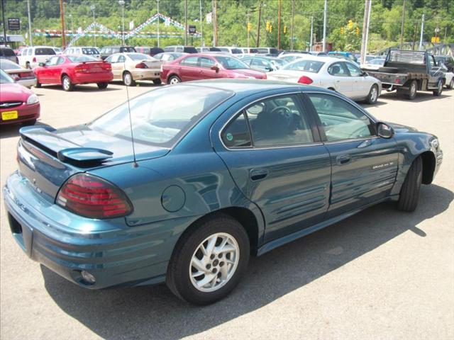 Pontiac Grand Am 2002 photo 2