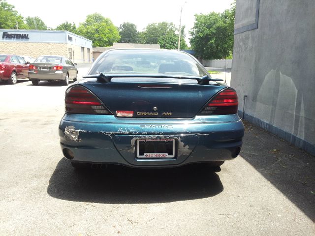 Pontiac Grand Am 2003 photo 2