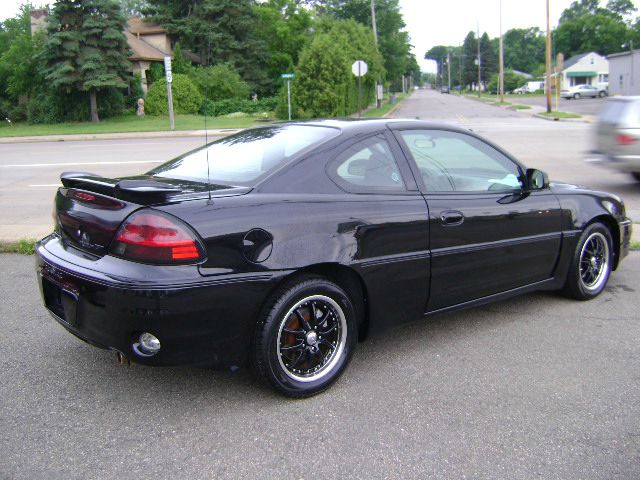 Pontiac Grand Am 2003 photo 2