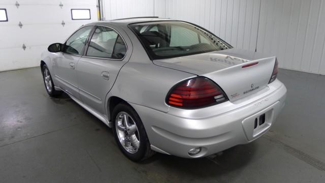 Pontiac Grand Am 2003 photo 1