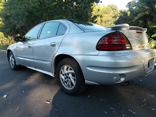 Pontiac Grand Am 2003 photo 2