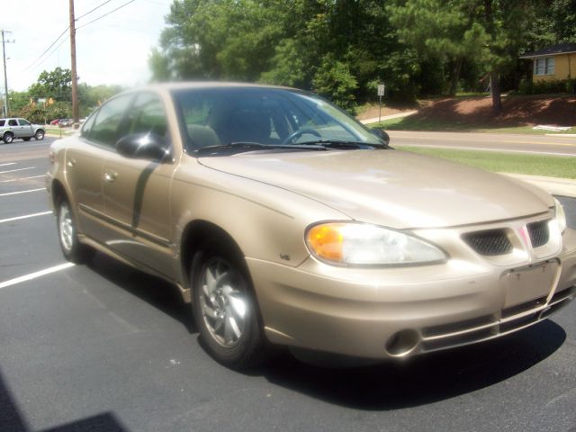 Pontiac Grand Am 2003 photo 1