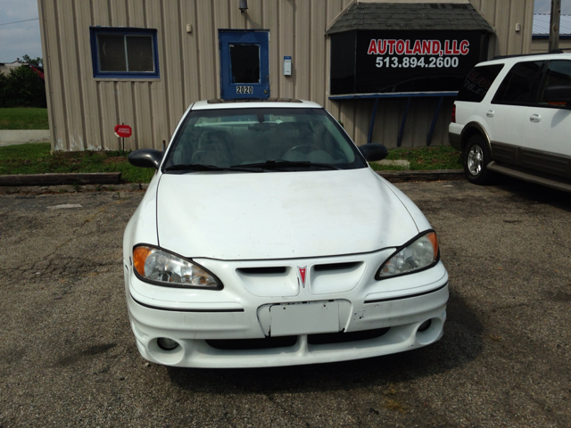 Pontiac Grand Am XUV SLE 4WD Sedan