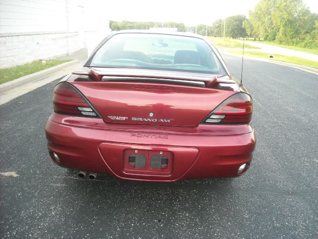 Pontiac Grand Am 2003 photo 1