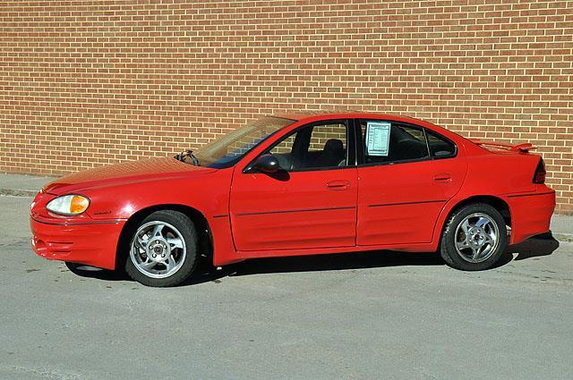 Pontiac Grand Am 2003 photo 1