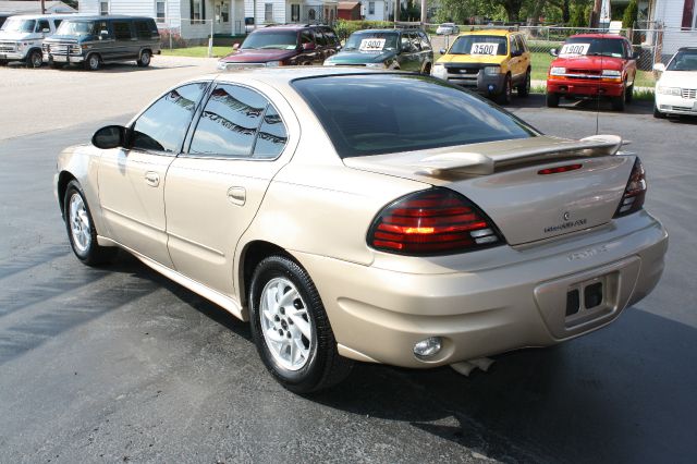 Pontiac Grand Am 2003 photo 2