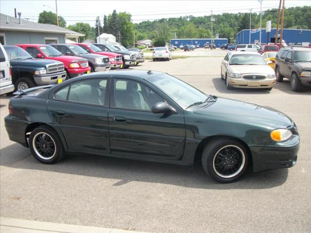 Pontiac Grand Am 2003 photo 2