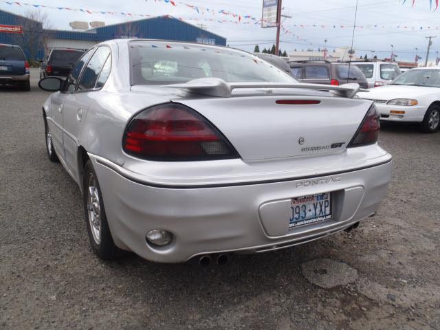 Pontiac Grand Am 2003 photo 2