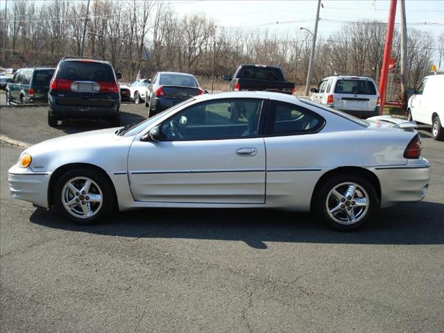 Pontiac Grand Am 2003 photo 1