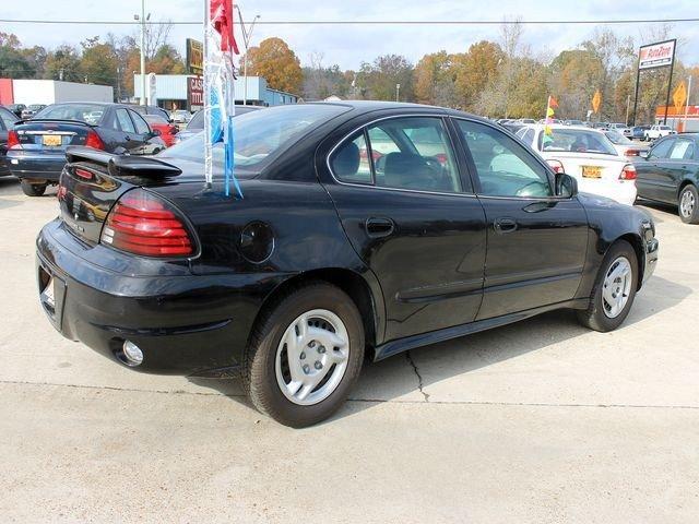 Pontiac Grand Am 2003 photo 2