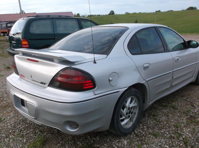 Pontiac Grand Am 2003 photo 2