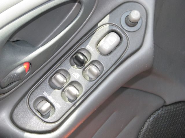 Pontiac Grand Am 2004 photo 46