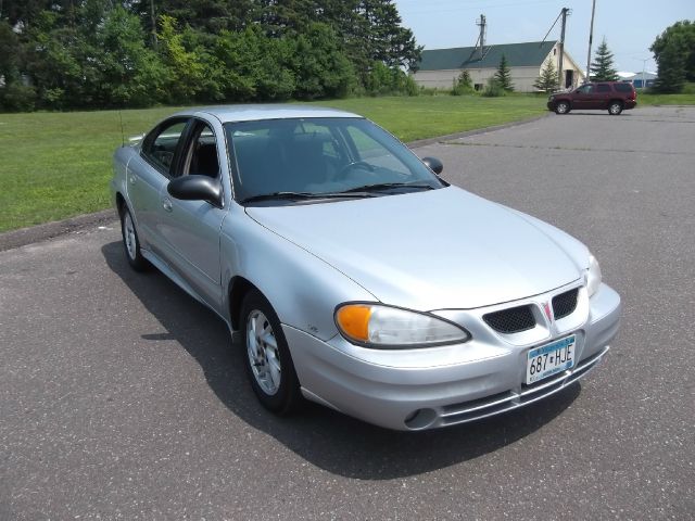 Pontiac Grand Am 2004 photo 1