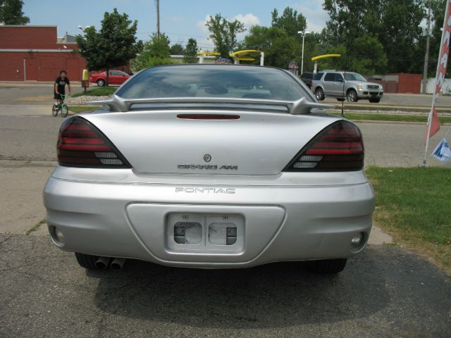 Pontiac Grand Am Lariat Super CREW Sedan