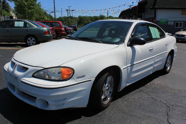 Pontiac Grand Am 2004 photo 1