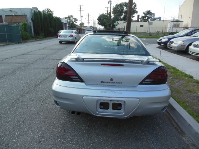 Pontiac Grand Am 2004 photo 3