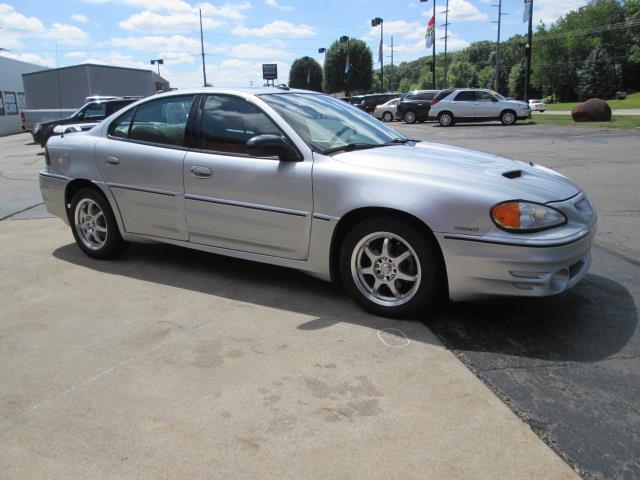 Pontiac Grand Am 2004 photo 1