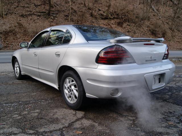 Pontiac Grand Am 2004 photo 1