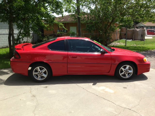 Pontiac Grand Am 2004 photo 1