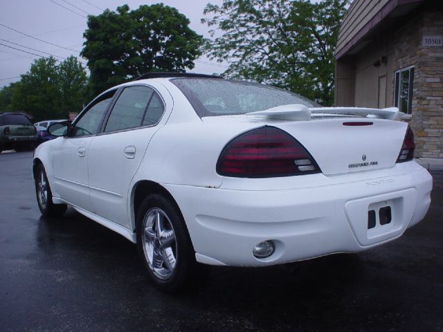 Pontiac Grand Am 2004 photo 13