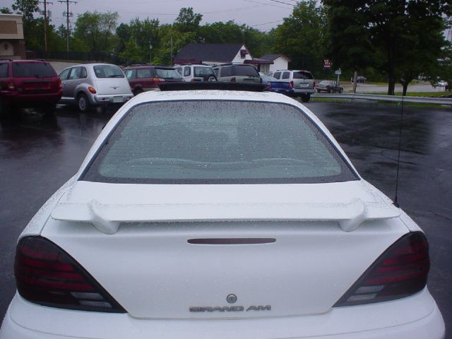 Pontiac Grand Am 2004 photo 14