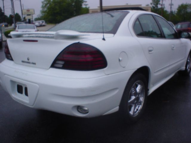 Pontiac Grand Am 2004 photo 15