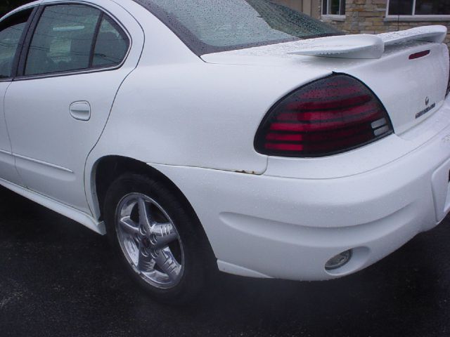 Pontiac Grand Am 2004 photo 16