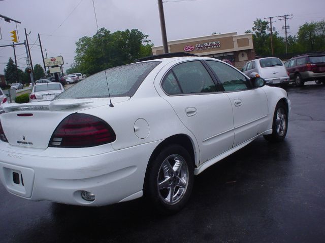 Pontiac Grand Am 2004 photo 22