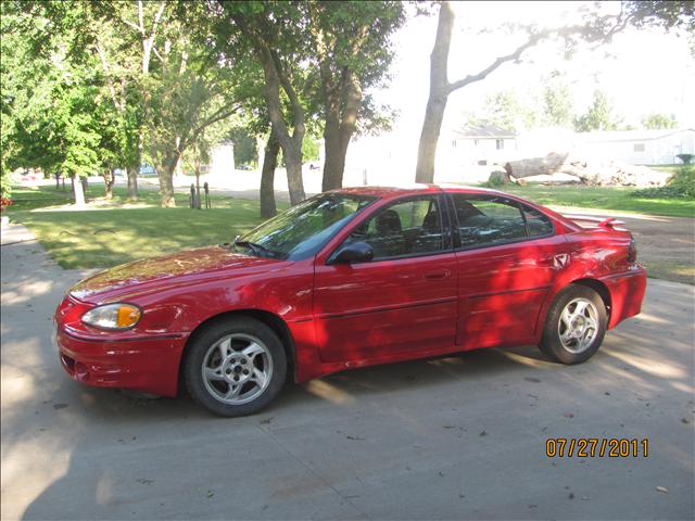 Pontiac Grand Am 2004 photo 1