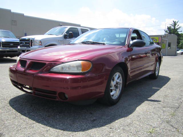 Pontiac Grand Am 2004 photo 2