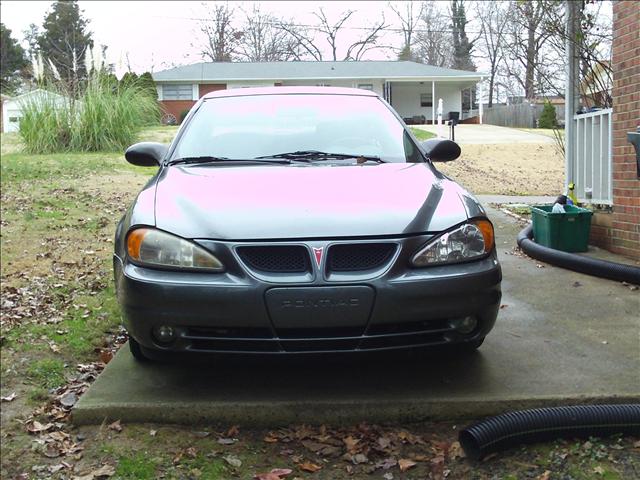 Pontiac Grand Am 2004 photo 1