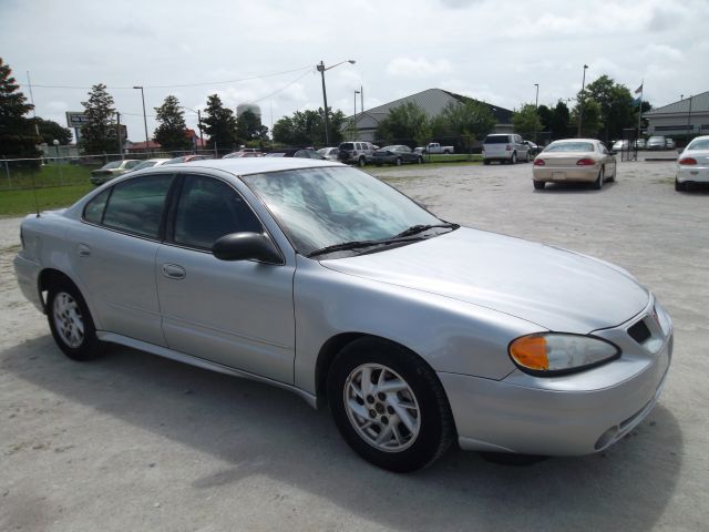 Pontiac Grand Am 2004 photo 1