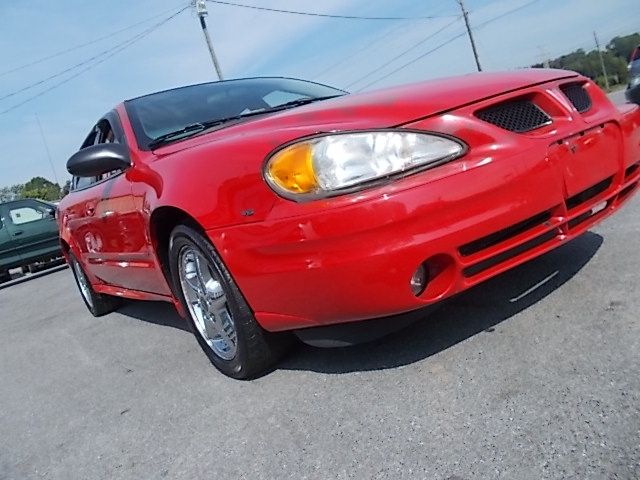 Pontiac Grand Am 2004 photo 1