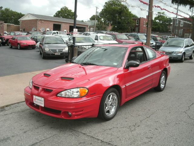 Pontiac Grand Am 2004 photo 1