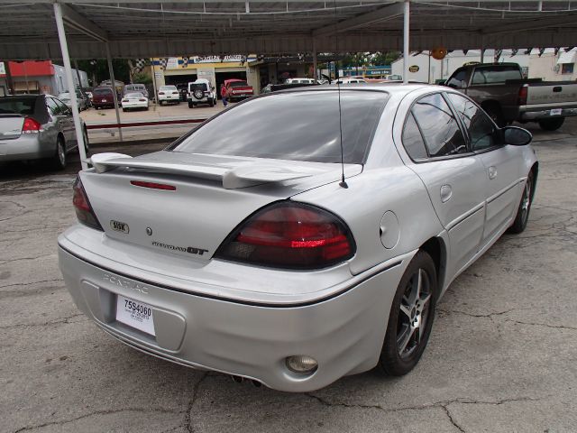 Pontiac Grand Am 2004 photo 14