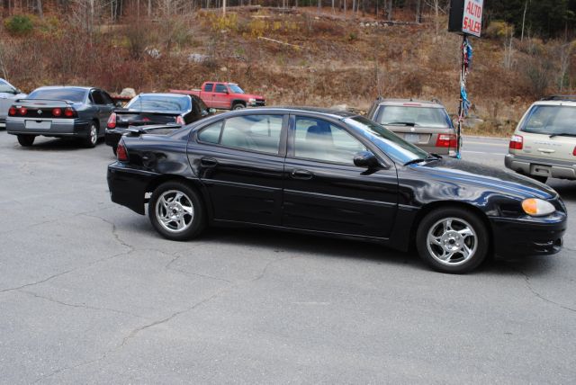 Pontiac Grand Am 2004 photo 2