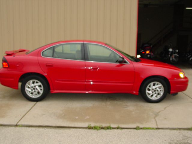 Pontiac Grand Am 2004 photo 2