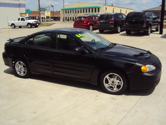 Pontiac Grand Am 2004 photo 1